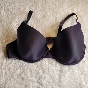 Calvin Klein 38b